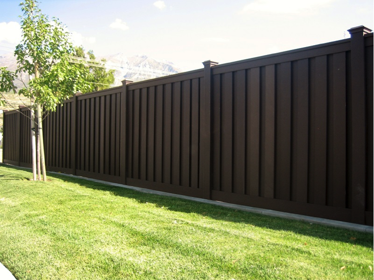 Why is a Composite Fence a Good Investment?