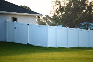 Fencing Contractor in Spring Grove, Illinois