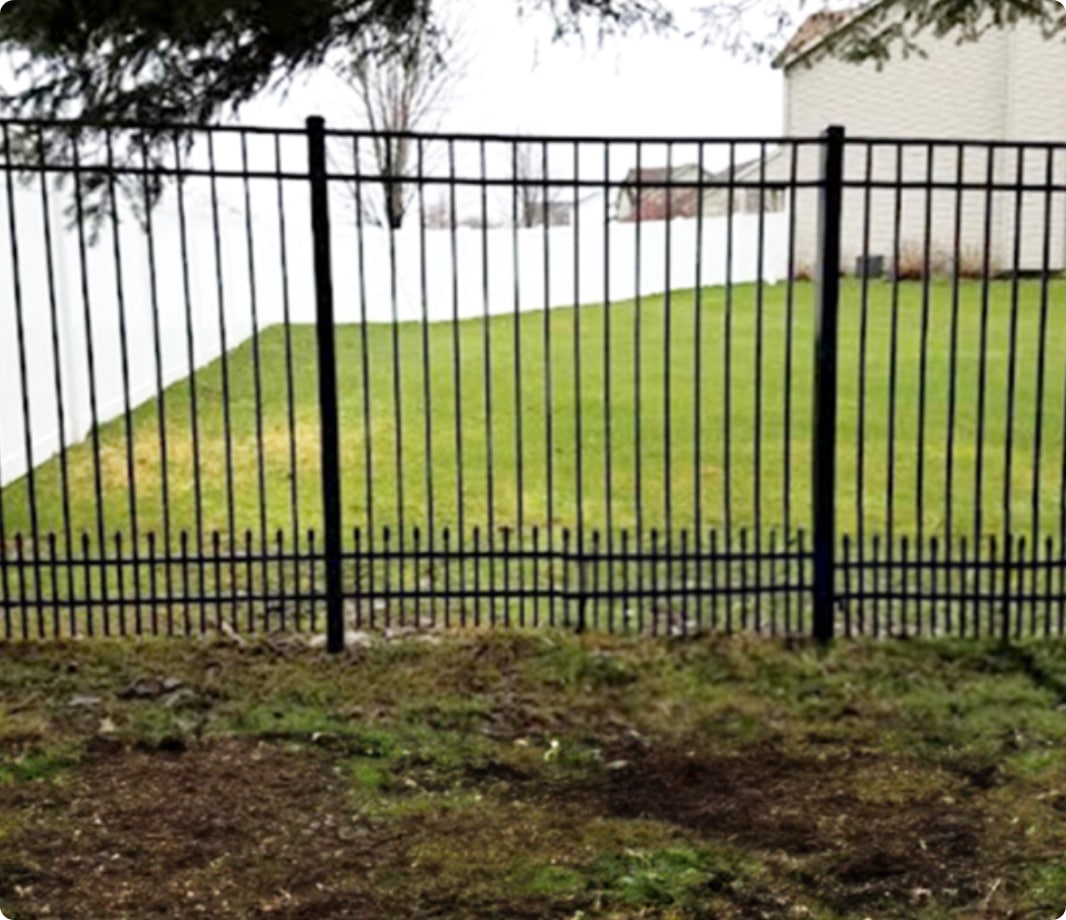 Aluminum puppy picket fence